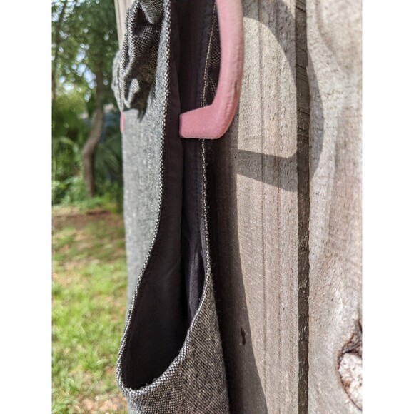 Saks Fifth Avenue Gray Wool Dress with Roses size 4 - Picture 13 of 16